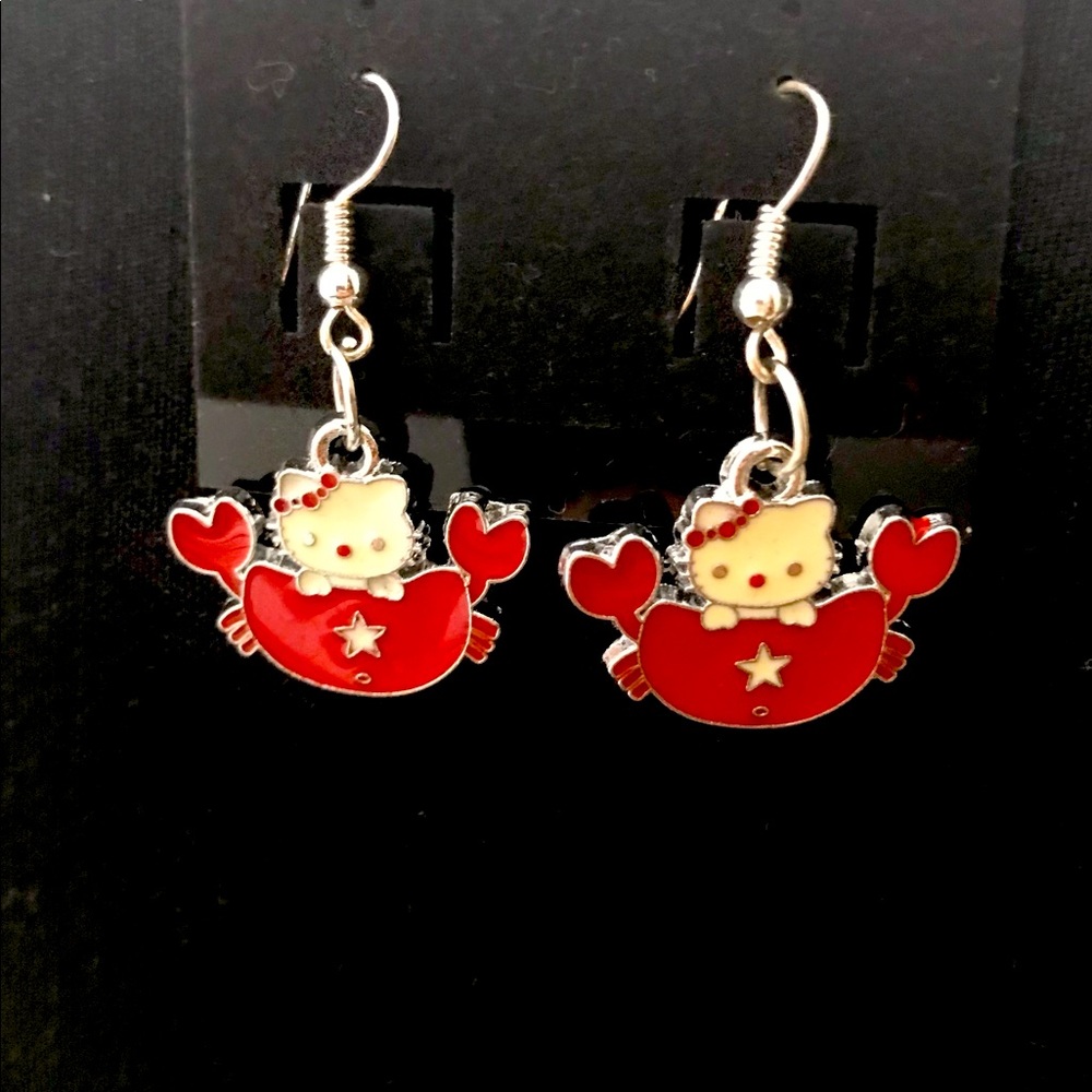 Adorable Hello Kitty Earrings